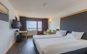 Holiday Inn Ijmuiden Seaport Beach 4*